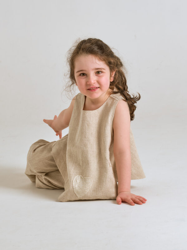 Olivia - lino ricamato